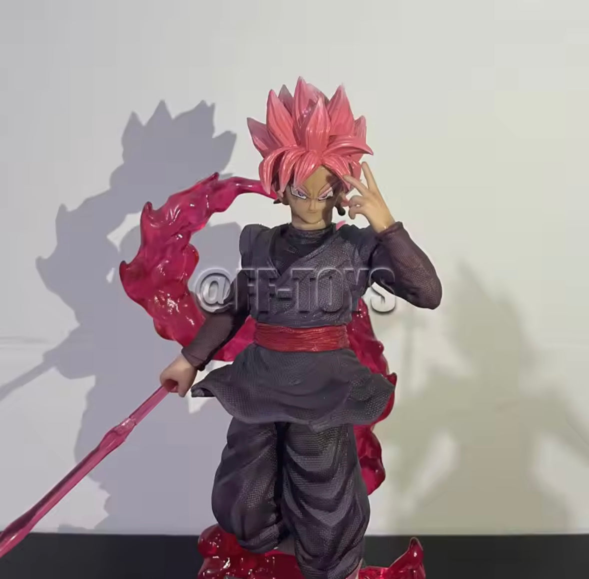 Black goku / 28 cm