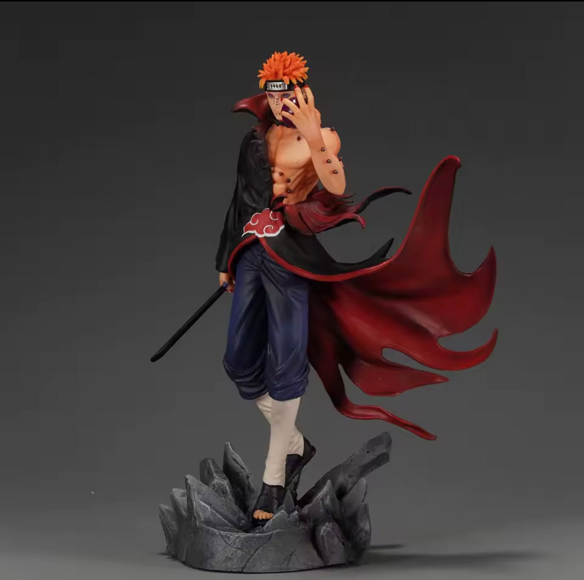 Pain / 23 cm